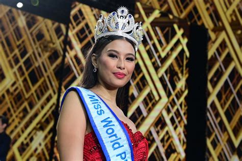 What Made Michelle Dee Push Through With Miss World Philippines Plans