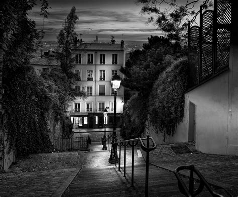 Photographie Escalier Montmartre Serge Ramelli · Yellowkorner