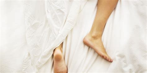 Restless Legs Syndrome Linked With Physical Functioning Problems Huffpost