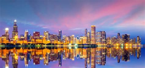Downtown Chicago Skyline Cityscape In Usa Stock Photo Image Of