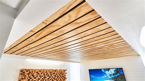 Wood Slat Ceiling Design Natural Oak In 2020 Ceiling Design Living