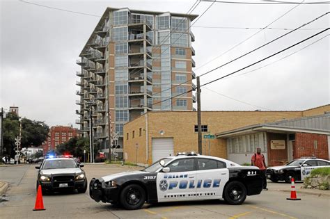 suspect shot after attack on dallas police headquarters daily news