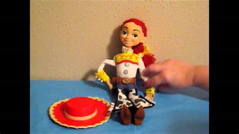 Jessie Parlant Toy Story Talking Jessie Doll Demonstration Youtube