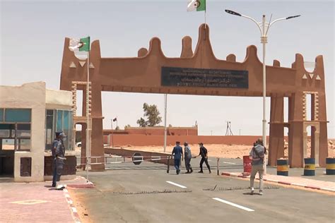 Algeria Prepares To Reopen Commercial Border Crossings With Libya