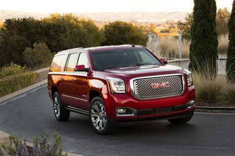 Driving With The Big Boys The Redesigned Gmc Yukon Suv Is An Xxl Ride