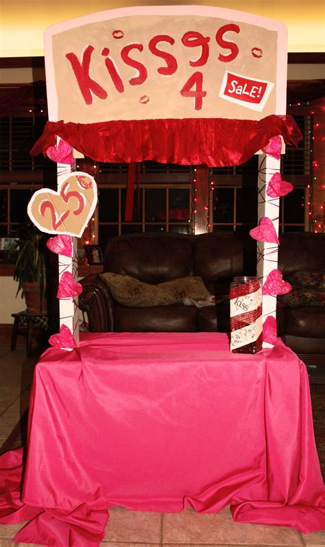 Homemade Kissing Booth For Valentines Day Photo Shoots Valentines Day Photos Photo Booth