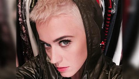 Katy Perry Debuts Blonde Buzzcut Newshub