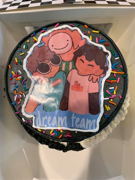 Dream Smp Cake The Dream Team Fancy Cakes Cupcakery Facebook