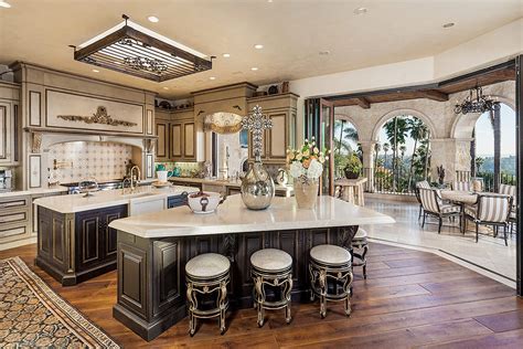 2018 Luxurious Kitchens Design With Pictures Decor Or Design