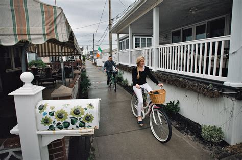 Living In Breezy Point Queens The New York Times