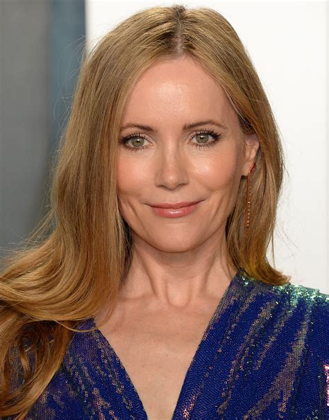 Pin By Gether252 On Leslie Mann Celebrity Facts Celebrities Leslie Mann