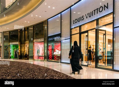Dubai Mall Shops Directory