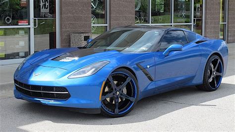 Chevrolet Corvette C7 Stingray Blue Forgiato Martellato Wheel Front