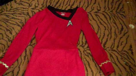 How To Make A Lt Uhura Costume Easy Uhura Costume Star Trek Costume