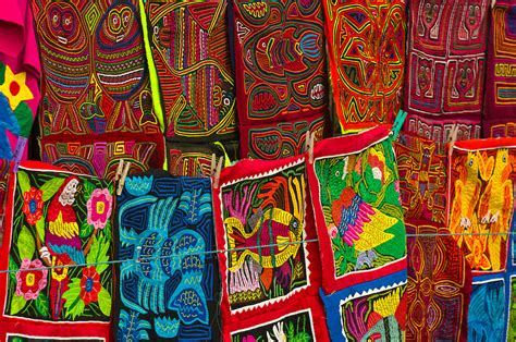Kuna Indian Mola Embrodery Handicrafts Wichub Wala Island San Blas