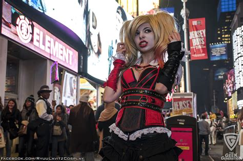 Ryuu Lavitz As Harley Quinn In Times Square The Geek Generation