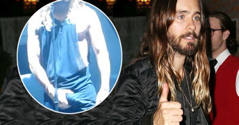 Jared Leto Grabs His Crotch On Stage And The Internet Explodes Video
