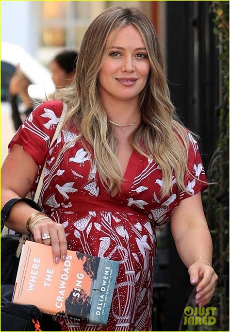 Hilary Duff Shows Off Her Major Baby Bump At The Salon Photo 4153676
