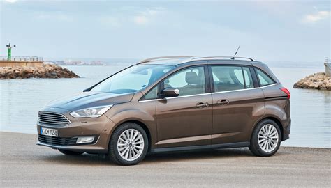 C max model of ford is exactly the same. Ford Grand C-MAX (2015 - 2019) | fordfan.de