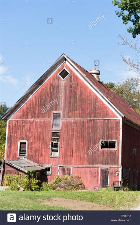 Red Barn And White Trim High Resolution Stock Photography And Images