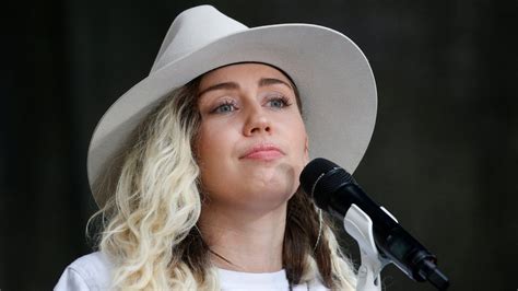 Miley Cyrus Felt Sexualised While Twerking During 2013 Mtv Vma
