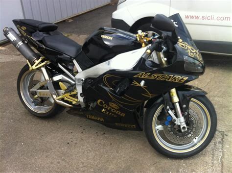 We use functional cookies to allow our website to function properly and. Troc Echange Yamaha r1 de 99 sur France-Troc.com