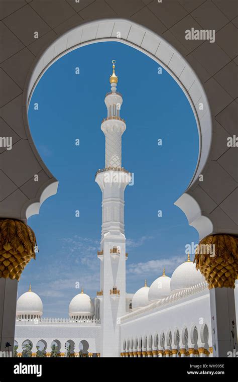 Ornate Arches Of Sheikh Zayed Grand Mosque Abu Dhabi United Arab