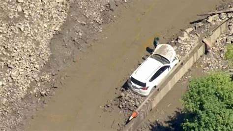 More Than 100 Trapped Overnight Some In Tunnel After Mudslide Buried Colorado Interstate
