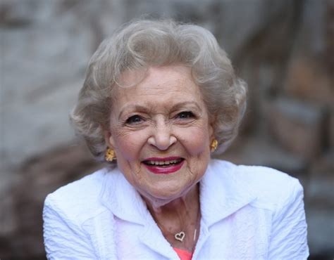 Betty White Fans Flood Twitter As Actress Turns 99 Says