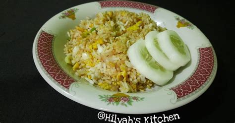 Di indonesia sendiri variasi umum nasi goreng ada nasi goreng biasa, nasi goreng jawa. Resep Nasi Goreng Sederhana oleh Nurwahida Mogana - Cookpad