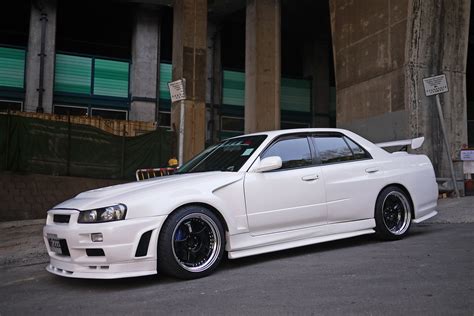The price of nissan skyline 4 door ranges in accordance with its modifications. Skyline R34 GTT Sedan | Wide fender Skyline R34 GTT 4 Doors … | Flickr