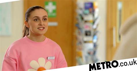 Doctors Spoilers Desperate Scarlett Lies To Bear About Money Soaps