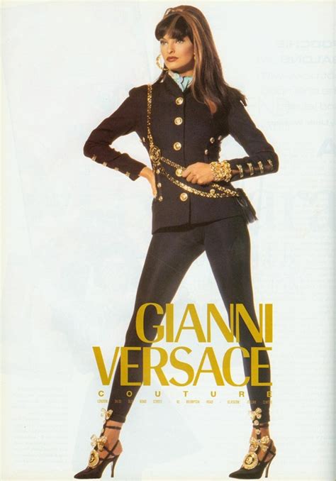 We ♥ Versace Linda Evangelista For Versace Spring 1992 By Photographer