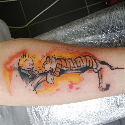 147 отметок «нравится», 2 комментариев — osiris keith (@osiris_tattoos) в instagram: Josie Sexton on Instagram: "eeeeeeee Calvin and Hobbes ...