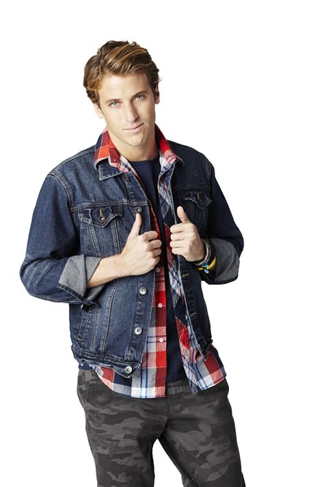 Rue21 Shop The Latest Girls And Guys Fashion Trends At Rue21 Online