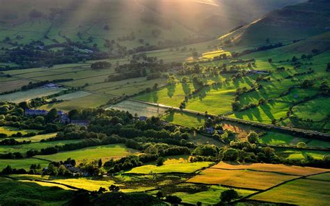 Amazing Fields In The Valley Wallpaper Colorful Wallpaper Better