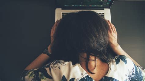 4 Signs Youre Overworked And Underappreciated And What To Do About It