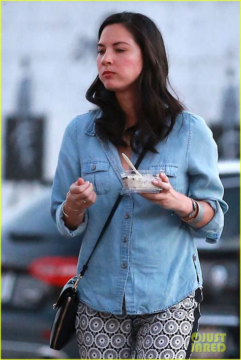 Olivia Munn Steps Out After Aaron Rodgers Dating Rumors Photo Olivia Munn Pictures