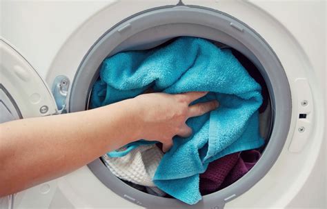 How To Do Laundry Begginers Guide To Cleaning Living Well Spending Less
