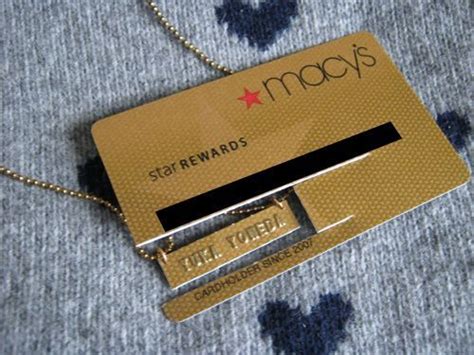 How old to get a credit card. Reuse Your Old Credit Cards With These Brilliant Diy Ideas | Diy jewelry, How to make, Diy ...