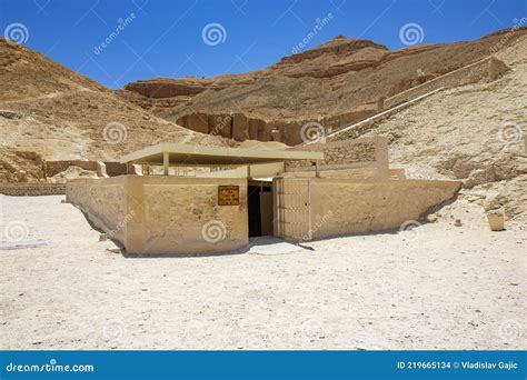 The Tomb Of Pharaoh Tutankhamun In The Valley Of The Kings Luxor