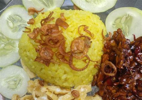 Resep Nasi Kuning Sederhana Oleh Verra Syafitri Cookpad