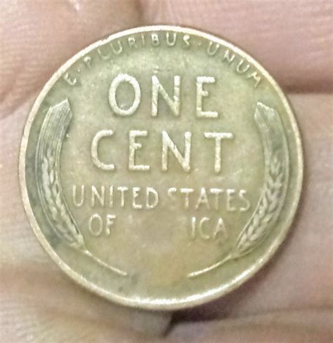Both the 1945 wheat penny with no mint mark and the 1945 d wheat penny have similar values. 1945 Wheat Penny Strike Through Error? - Coin Community Forum