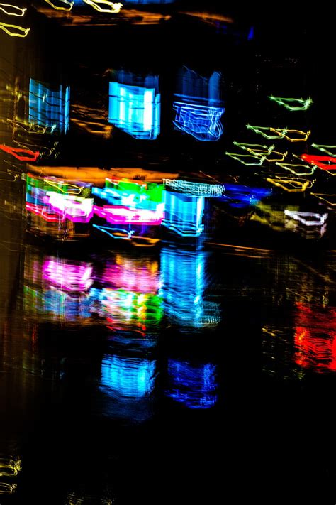 Neon Light Blur Reflection Abstraction Colorful Hd Phone