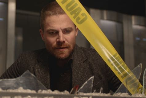 ‘arrow Season 7 Winter Preview Oliver At Scpd Flash Forwards Tvline