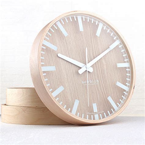 Refinement Pastoral Household Wood Wall Clock Brief Small Fresh Wood
