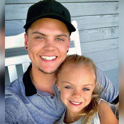 Teen Mom S Catelynn Lowell Claims God Blessed Her With Four Girls So Tyler Baltierra Could