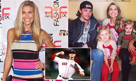 Nude Photos Of Red Sox Pitcher Clay Buchholz S Wife Lindsay Clubine