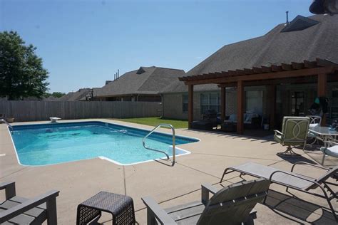 With Swimming Pool Homes For Sale In Arlington Tn ®