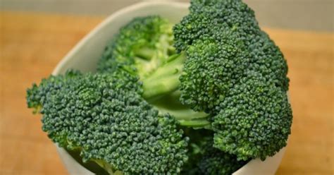 Broccoli The Superfoods Health Benefits Greatist